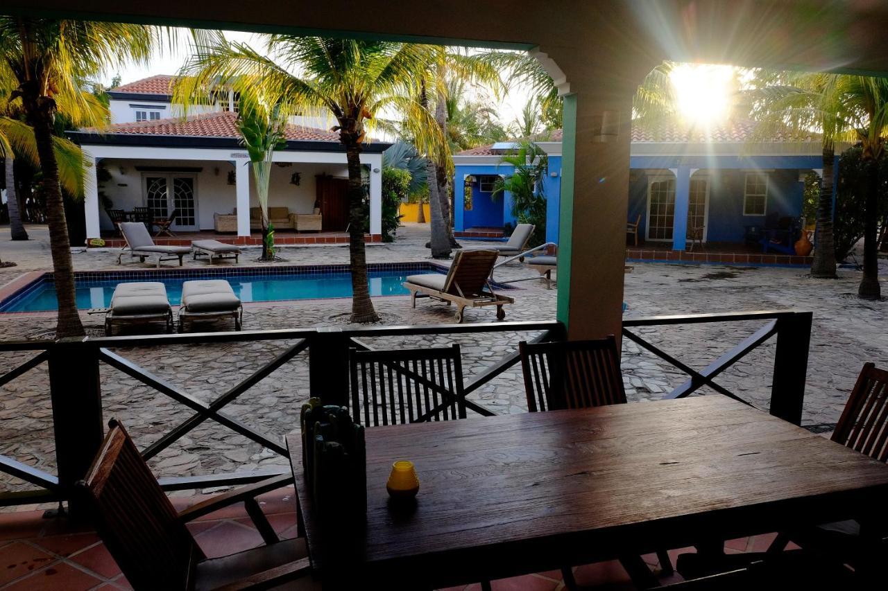 Villa Olivia Poolside Playa Extérieur photo