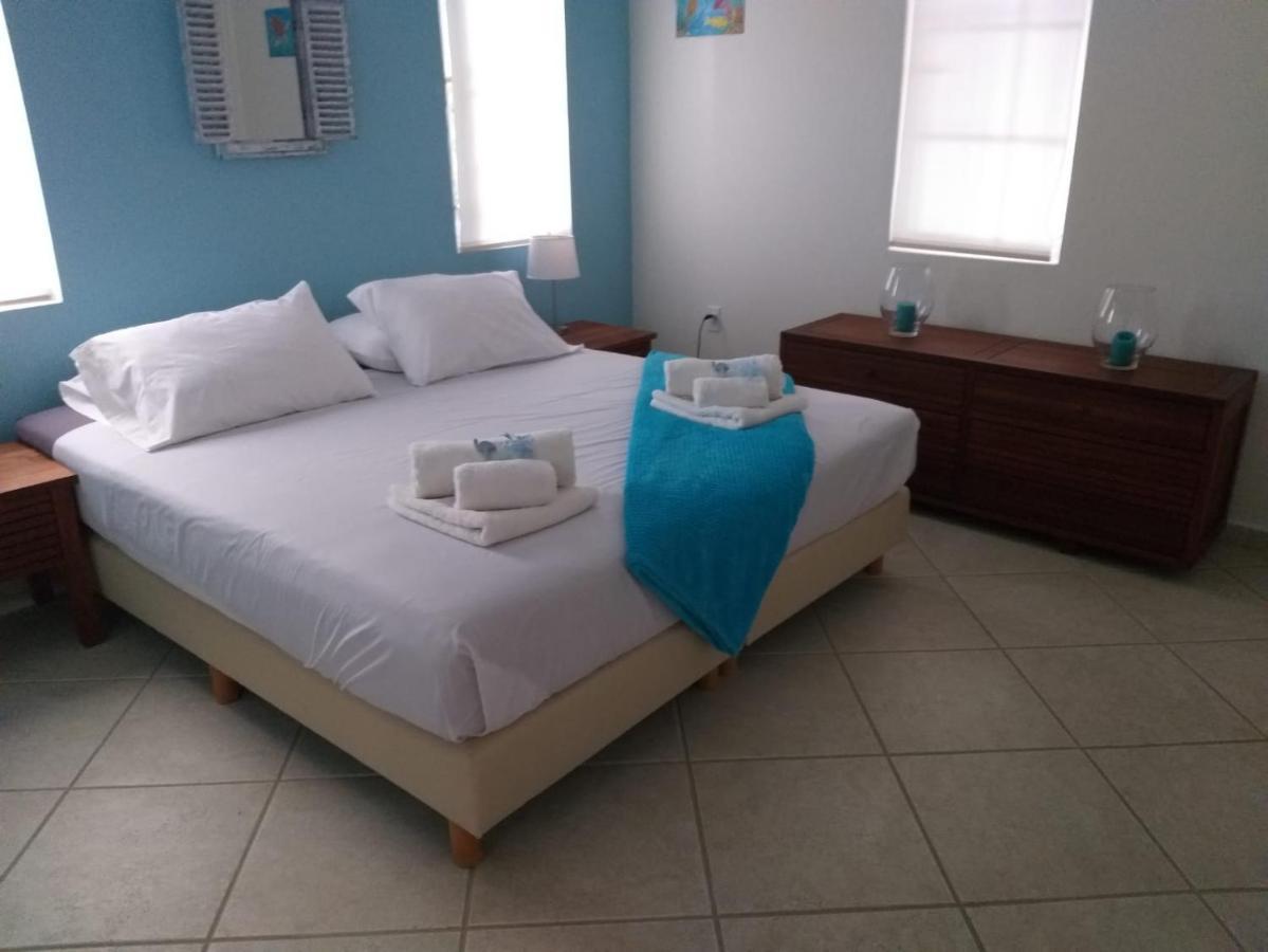 Villa Olivia Poolside Playa Extérieur photo